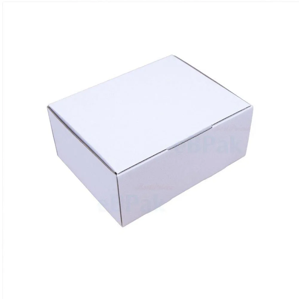 180 x 150 x 80mm Die cut White Mailing Box B247