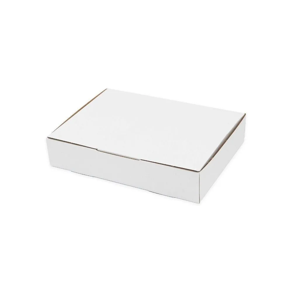 310 x 250 x 50mm A4 Die cut White Mailing Box B104