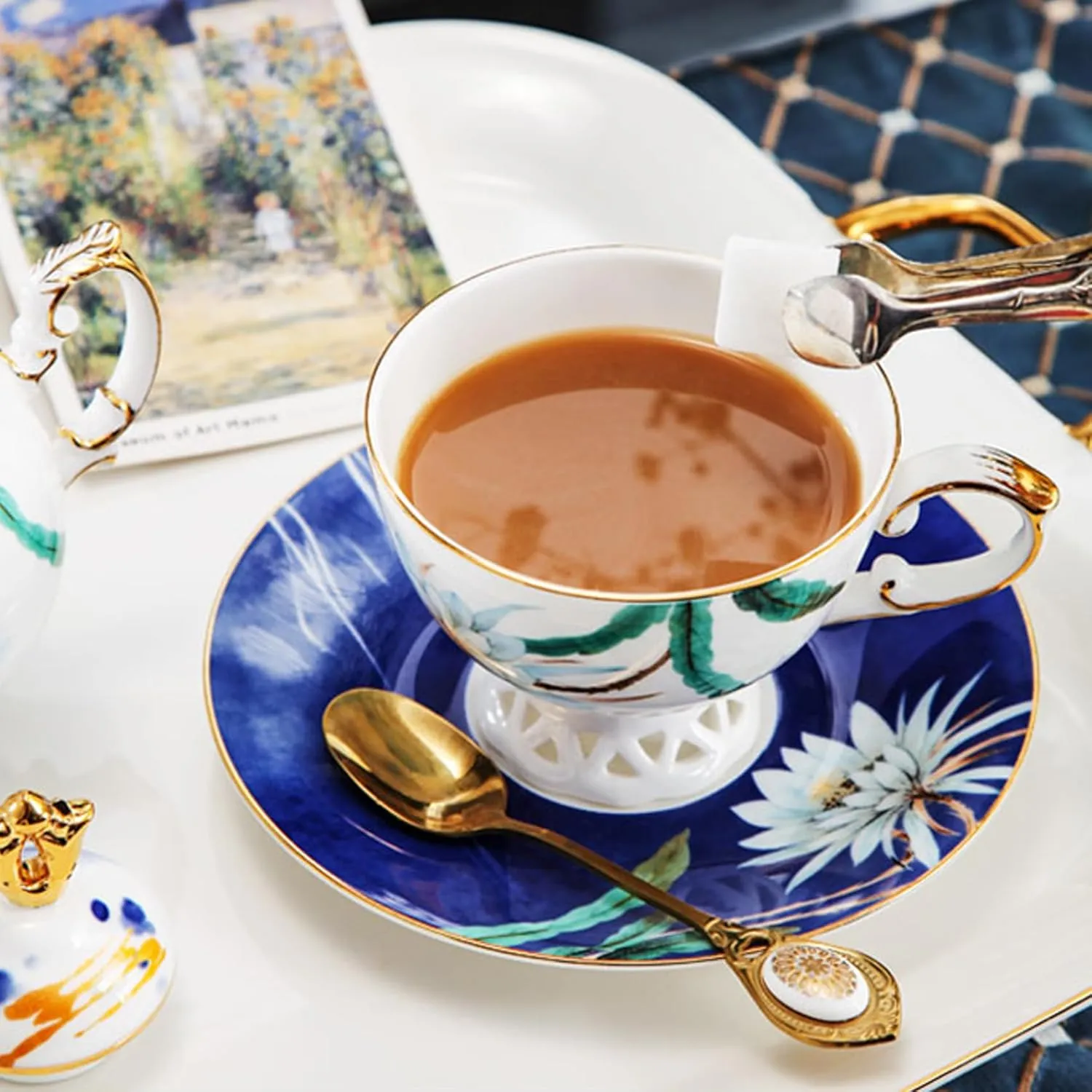 ACMLIFE Tea cup and Saucer Set Royal Garden Style Tea Coffee Cup with Saucer 7 Ounces Bone China Teacup and saucer Set(1, Blue and White)