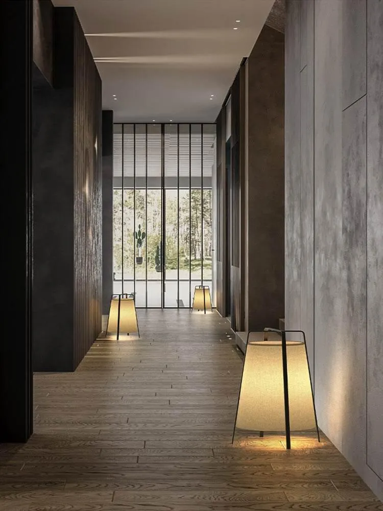 Aura Lantern Lamp - Decorative LED Table Light