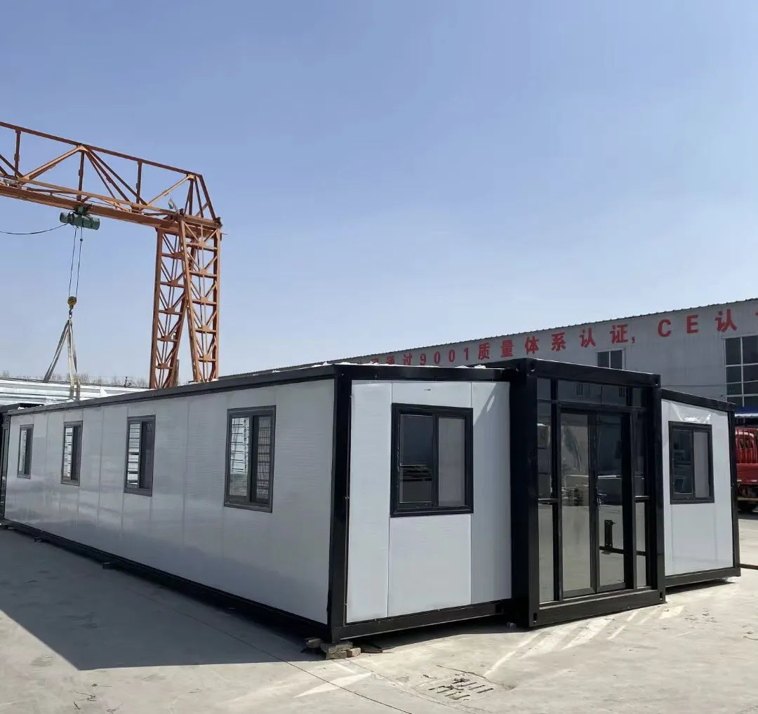 Expandable house prefabricated double-wing expansion box