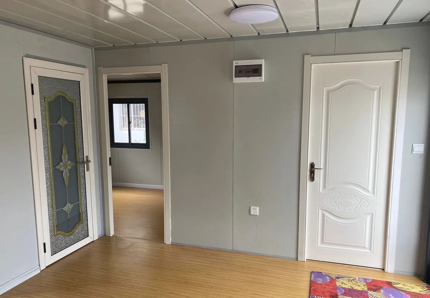 Expandable house prefabricated double-wing expansion box