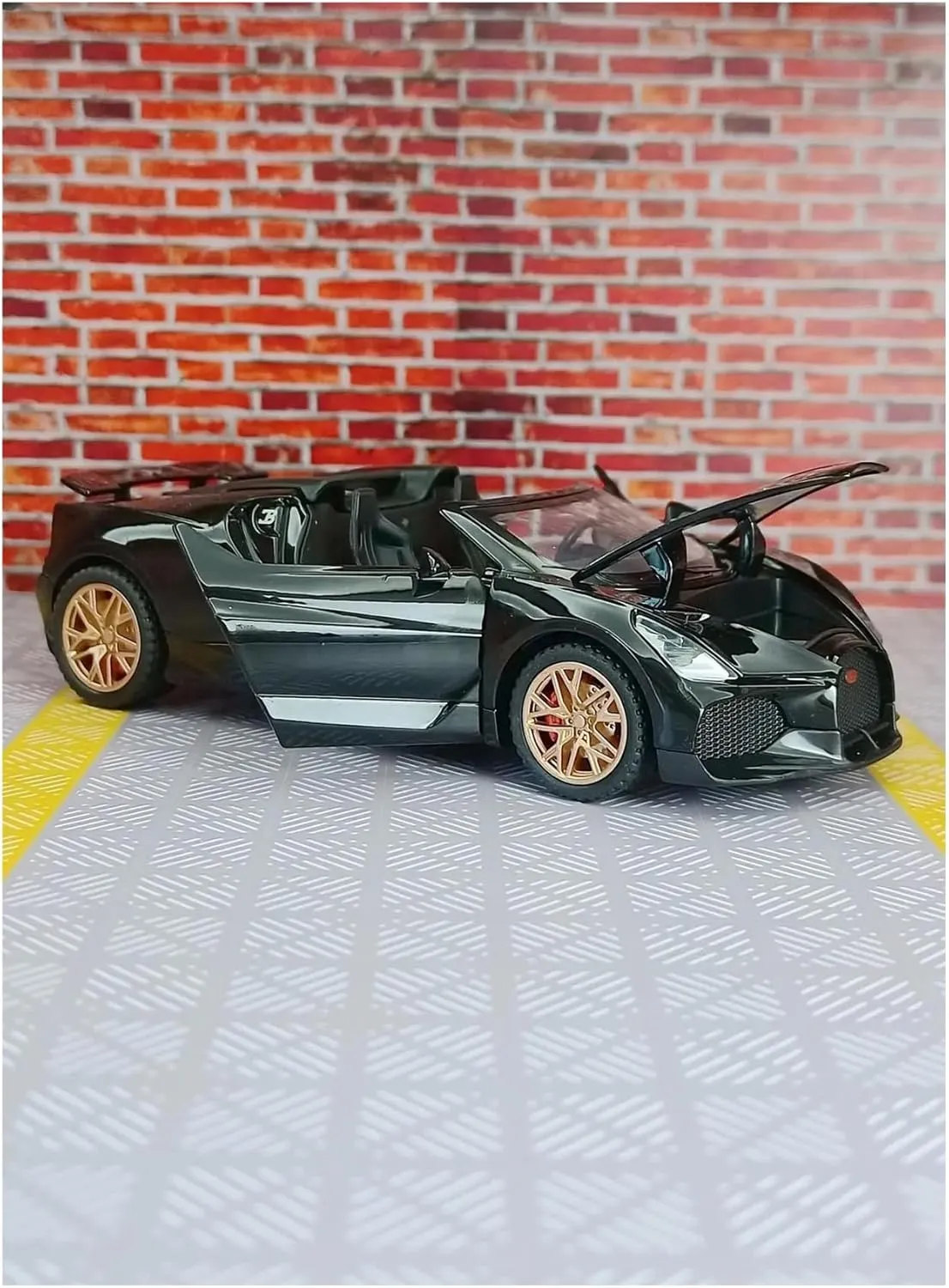 for Bugatti Mistral 1:32 Alloy Sports Car Model Die Casting Racing Simulation Sound Light Gift(Black)