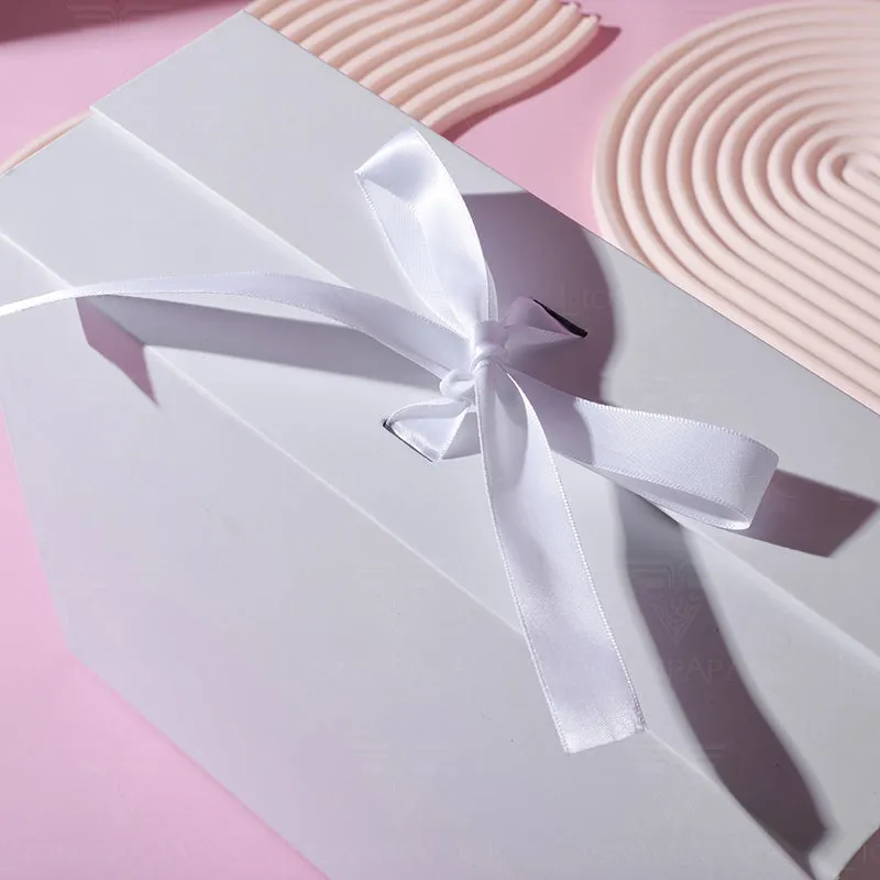 Free Samples of Custom Foldable Boxes by Lionwrapack - Recyclable Paper Packaging for Clothing & Shoes