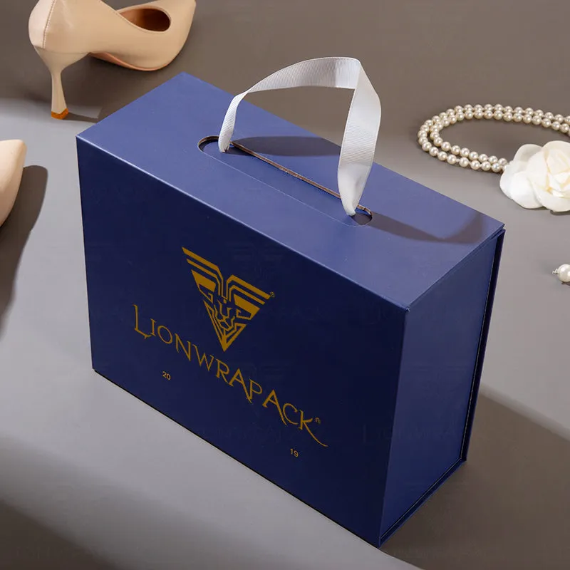 Lionwrapack Custom Foldable Boxes - Free Samples for Recyclable Clothing & Shoe Packaging
