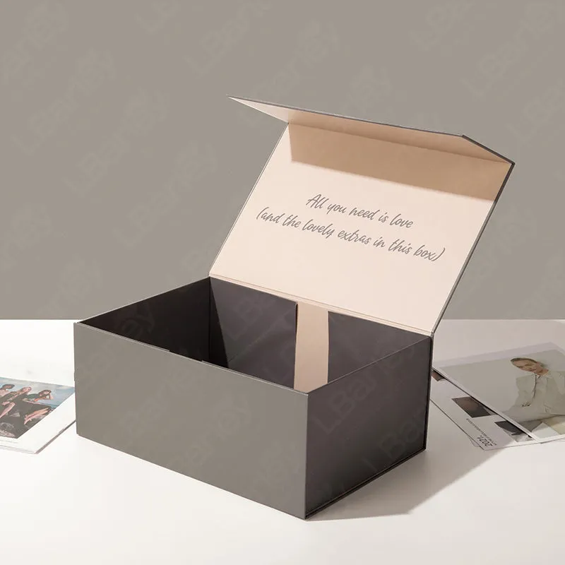 Lionwrapack: Exquisite Paper Boxes for Gift and Clothing Wrapping