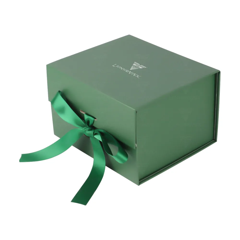 Lionwrapack Green Foldable Rigid Magnetic Closure Skincare Gift Box With Ribbon
