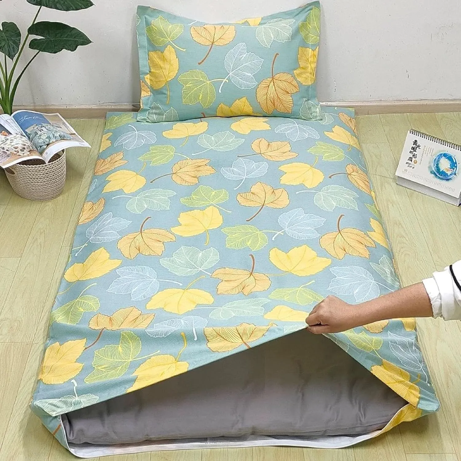 Mattress Protector Cover for Traditional Japanese Futon Mattress Hood with Zipper, Tatami Korean Floor Mattress Sleeping Mat Protector Washable Skin Friendly Without(B,Twin Size: 39.3" x78.7)