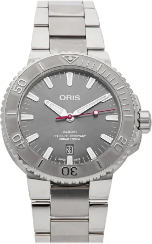 Oris Aquis Automatic Grey Dial Watch 01 733 7730 4153-07 8 24 05PEB (Pre-Owned), silver