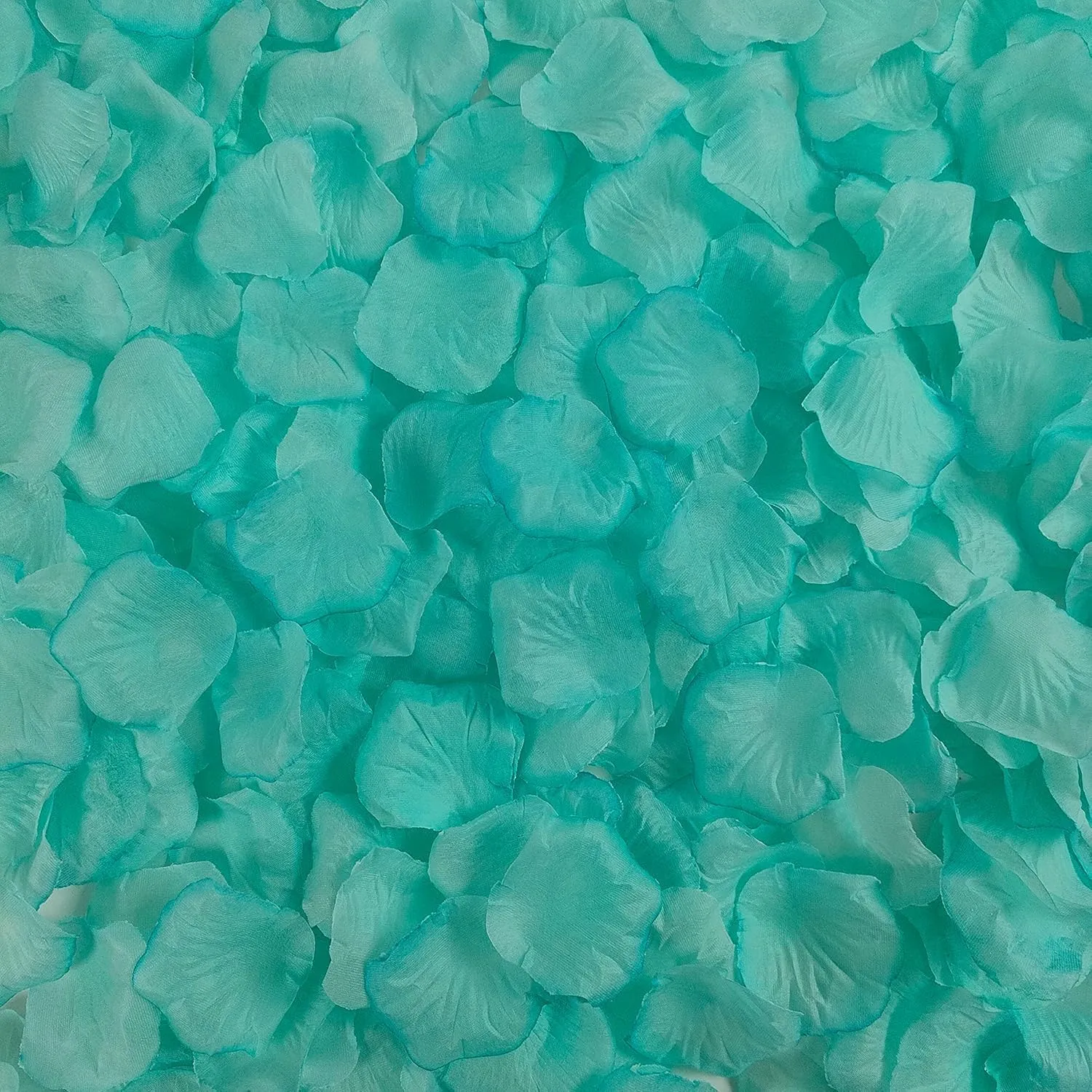 Separated Blue Silk Rose Petals,1520 Pcs Blue Rose Petals for Romantic Night for Him,Blue Flower Petals,Faux Rose Petals ,Artificial Fake Silk Rose Flower Petals for Wedding Decorations(tiffany,2.3'')