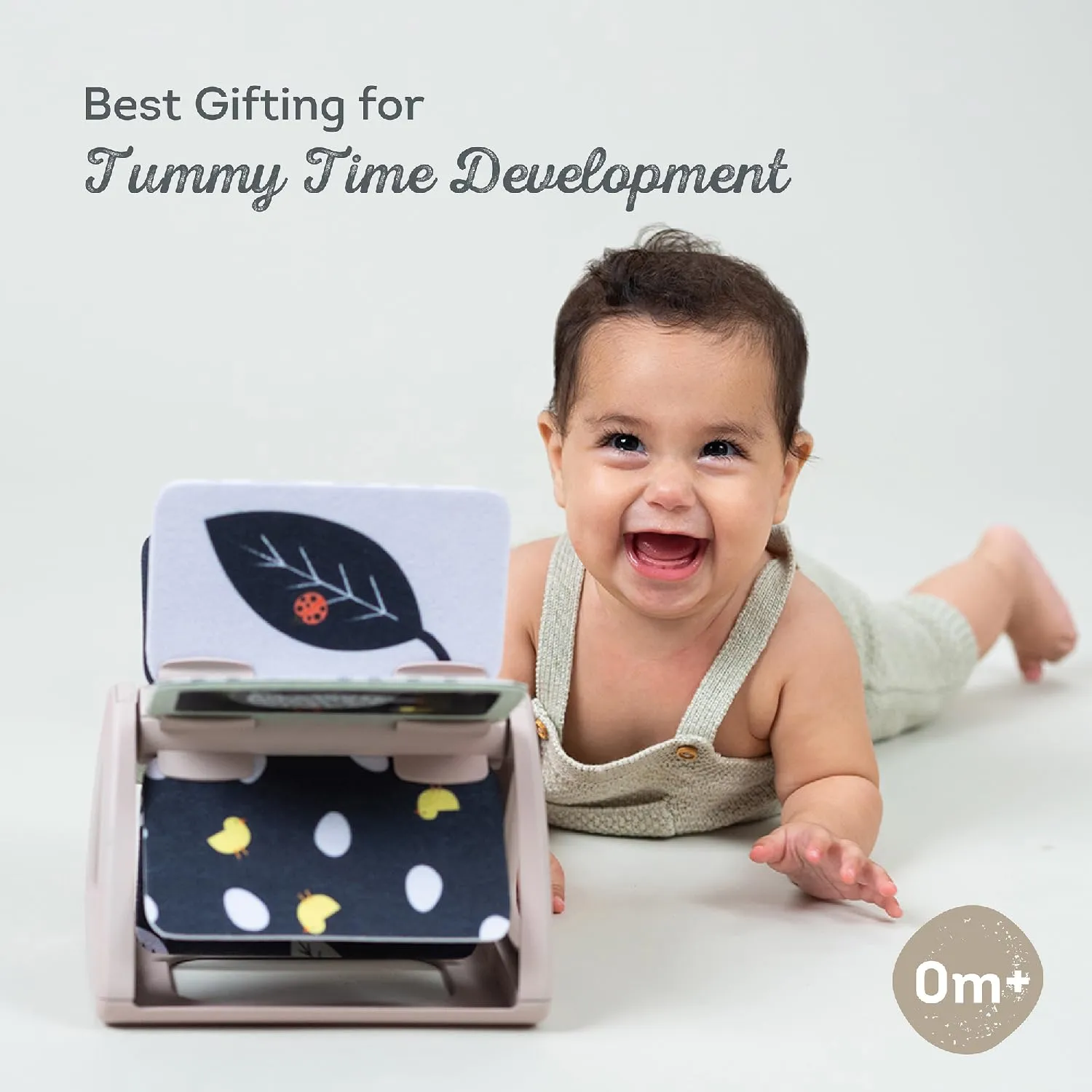 Taf Toys Black & White Rattling Spinning Book High Contrast Newborn Baby Toy 0-6 6-12 Months with Mirror for Visual Stimulation, Tummy Time & Early Cognitive Development, Montessori Learning Activity