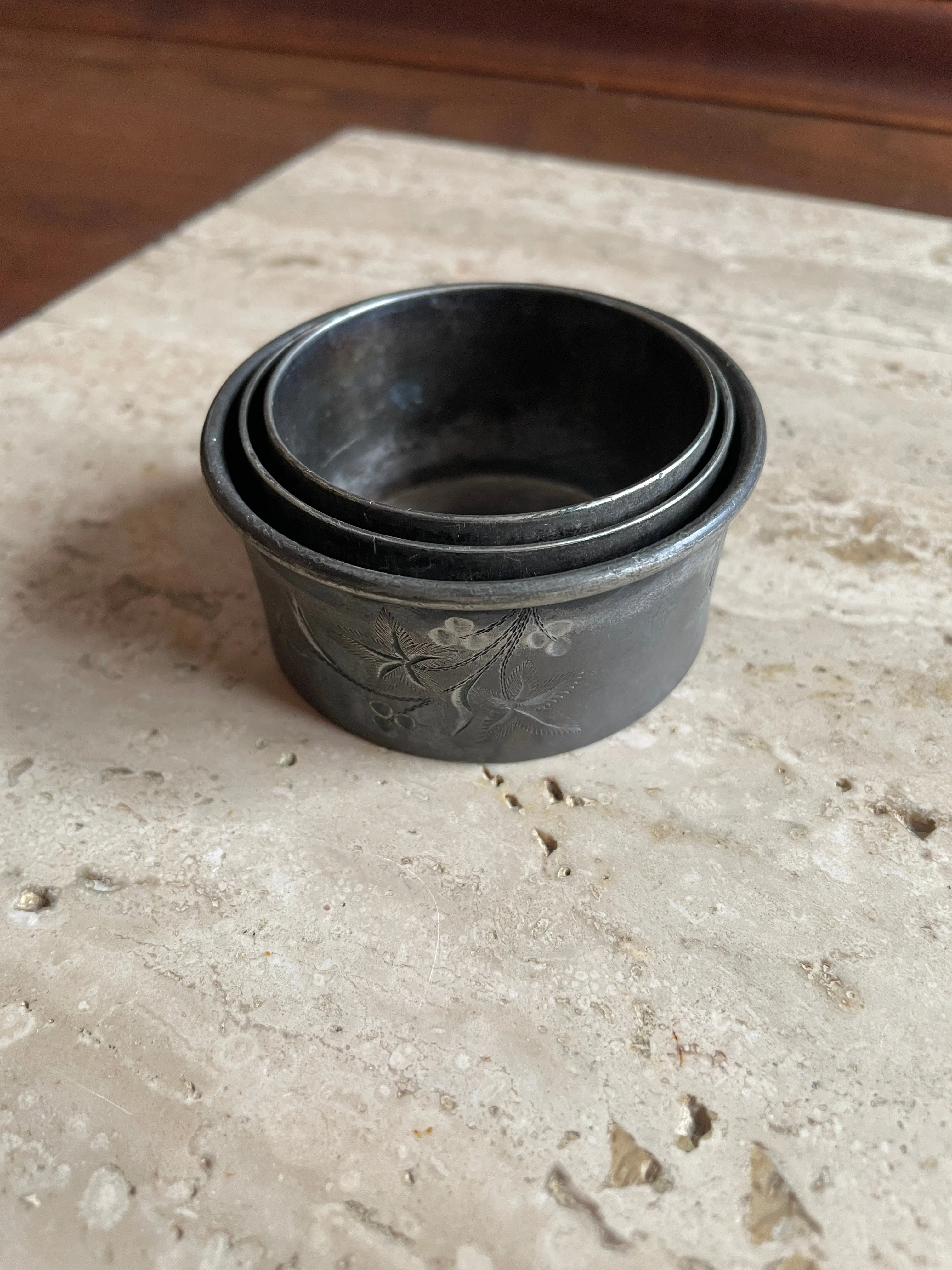 The Pairpoint Manufacturing Company's Collapsible Cup and Leather Case