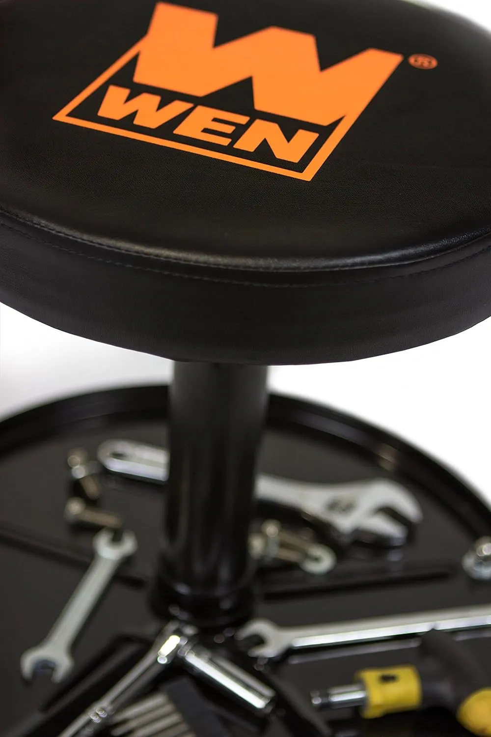 WEN 73012T 300-Pound Capacity Pneumatic Rolling Mechanic Stool